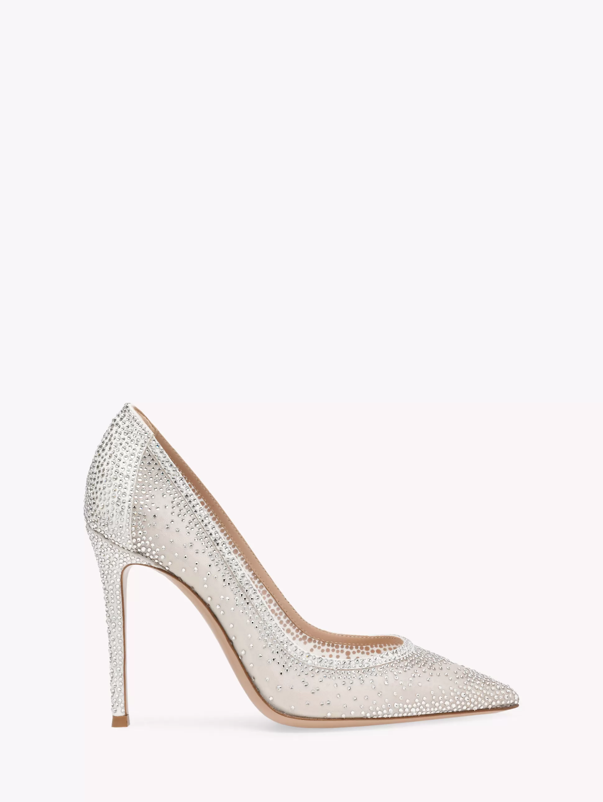 Gianvito Rossi Pumps | A DREAMY DAY-RANIA WHITE