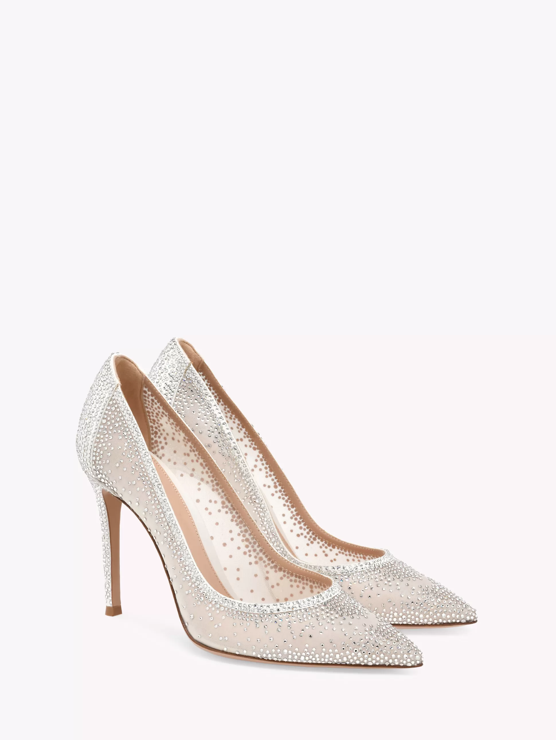 Gianvito Rossi Pumps | A DREAMY DAY-RANIA WHITE